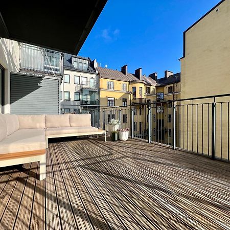 Modern Apartment With Private Terrace Helsinki Exterior photo